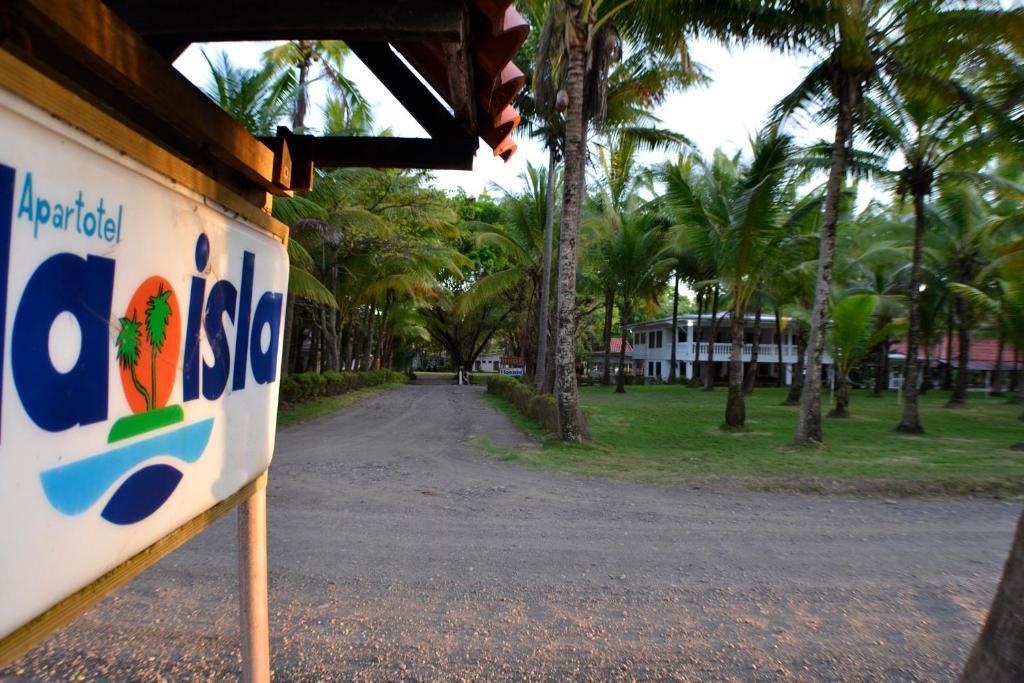 Hotel La Isla Parrita Εξωτερικό φωτογραφία