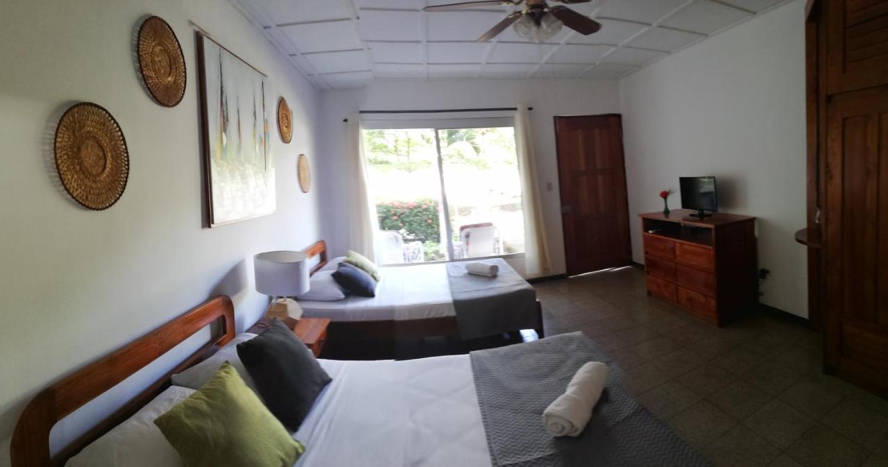 Hotel La Isla Parrita Εξωτερικό φωτογραφία