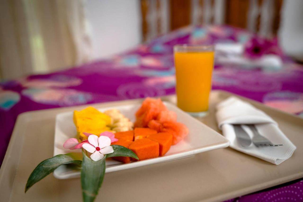 Hotel La Isla Parrita Εξωτερικό φωτογραφία