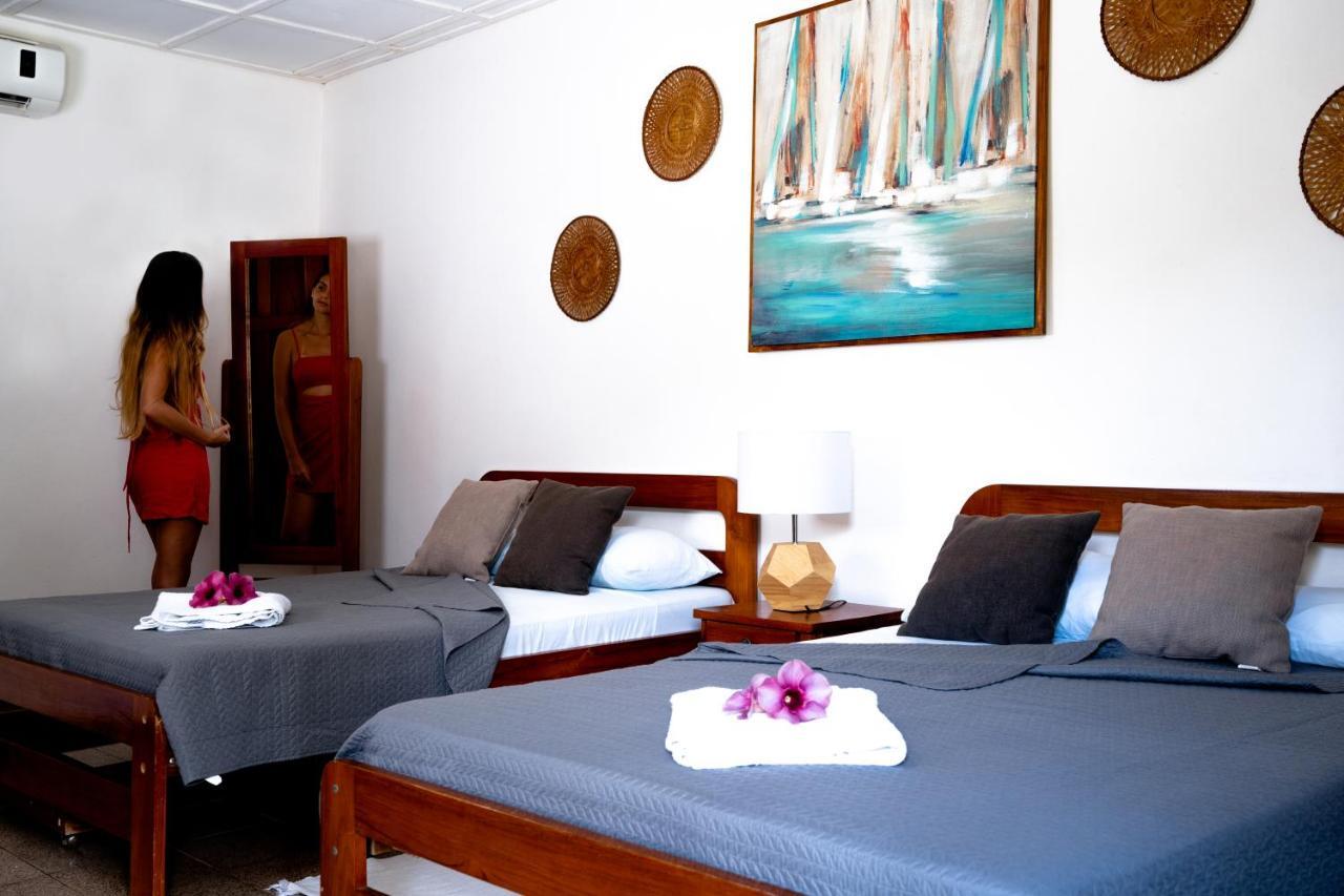 Hotel La Isla Parrita Εξωτερικό φωτογραφία