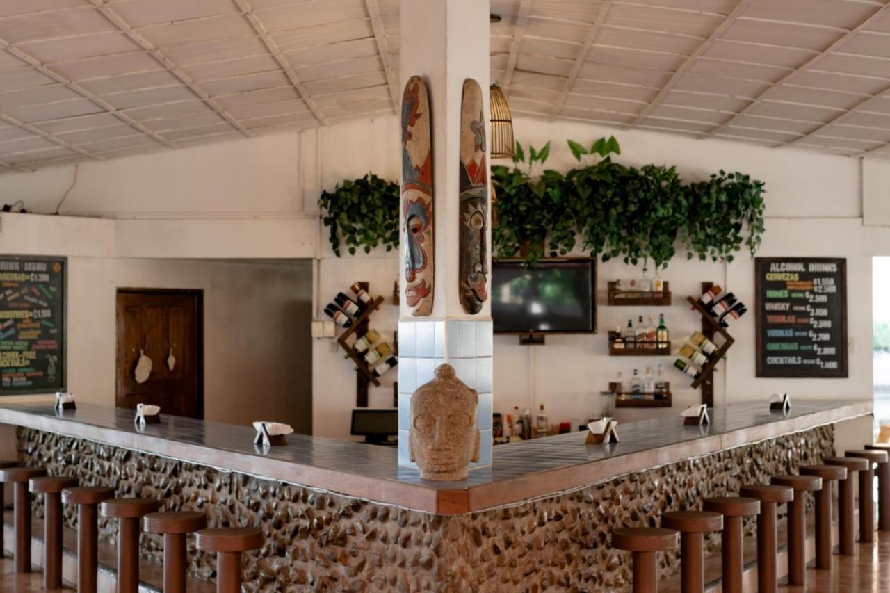 Hotel La Isla Parrita Εξωτερικό φωτογραφία